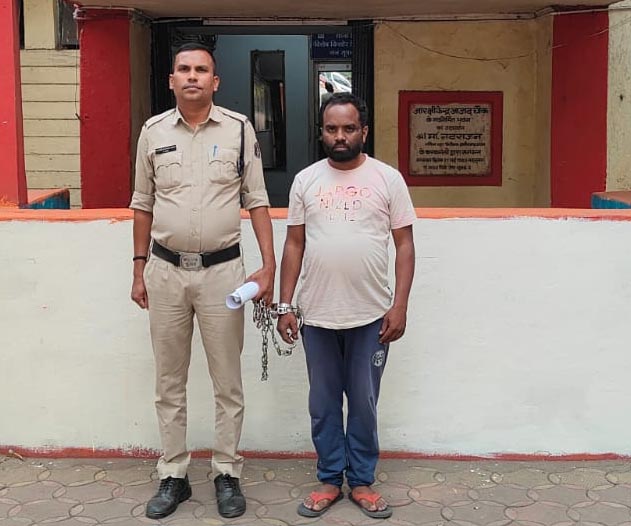 गिरफ्तार आरोपी - मकरन्दा मेहर