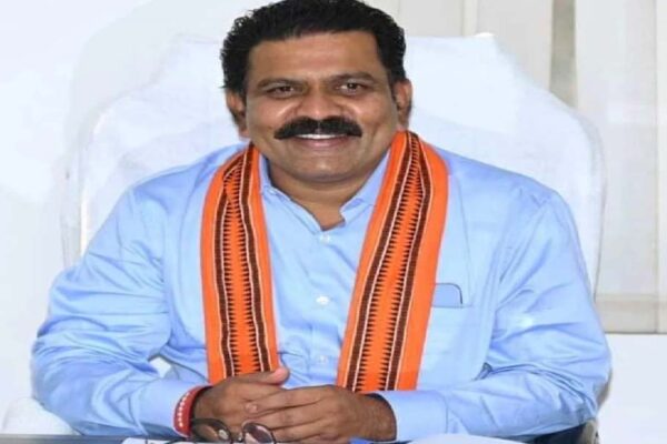 Creation of an online complaint management portal for redressal of complaints