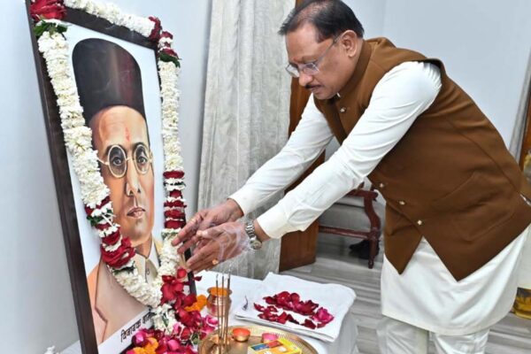 CM Sai pays tribute to Veer Savarkar on his death anniversary