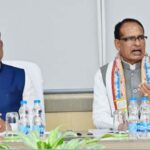 Promoting slender and aromatic rice varieties to increase farmers' income.