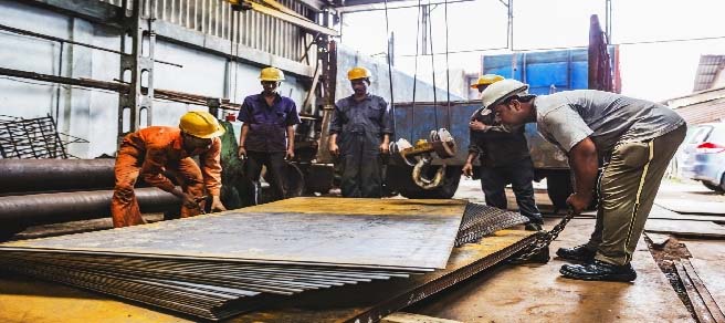 Investors will receive a favorable environment, and the administration will provide full support in setting up industries.