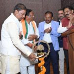 Emphasize Strengthening the Forest-Based Economy: Forest Minister Kashyap