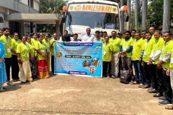 Boosting Tourism Development in the District: 40-Member Delegation Departs for Exposure Visit to Bastar