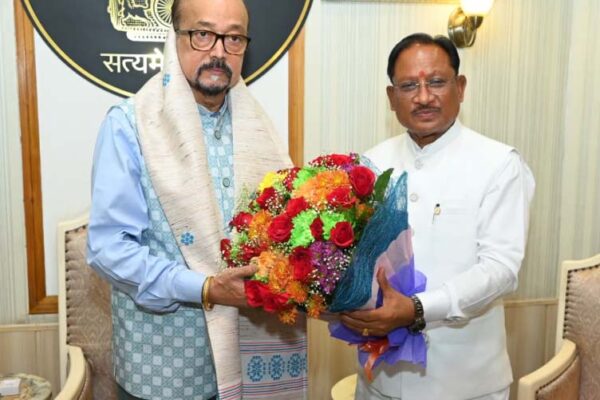 CM Sai wishes Governor Ramen Deka on his birthday