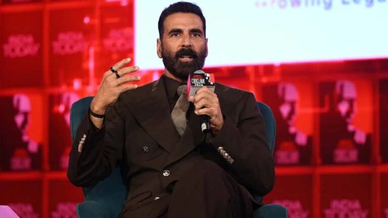 Akshay Kumar Speaks on the Industry's 'Fake Fitness': You Can't Build Six-Pack Abs in Just Four Months.