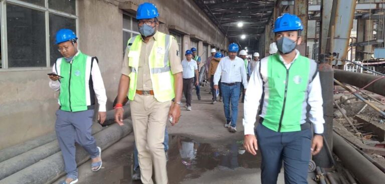 घायलों के बेहतर उपचार हेतु कलेक्टर–एसपी मुस्तैद, स्वास्थ्य मंत्री भी निरंतर जिला प्रशासन के संपर्क में