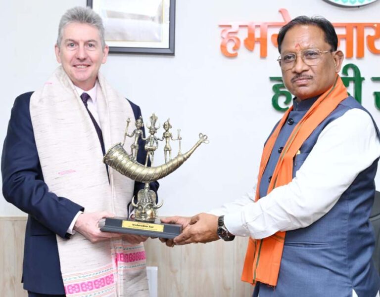 आस्ट्रेलिया के महावाणिज्य दूत बर्नार्ड लिंच ने सीएम साय से की मुलाकात