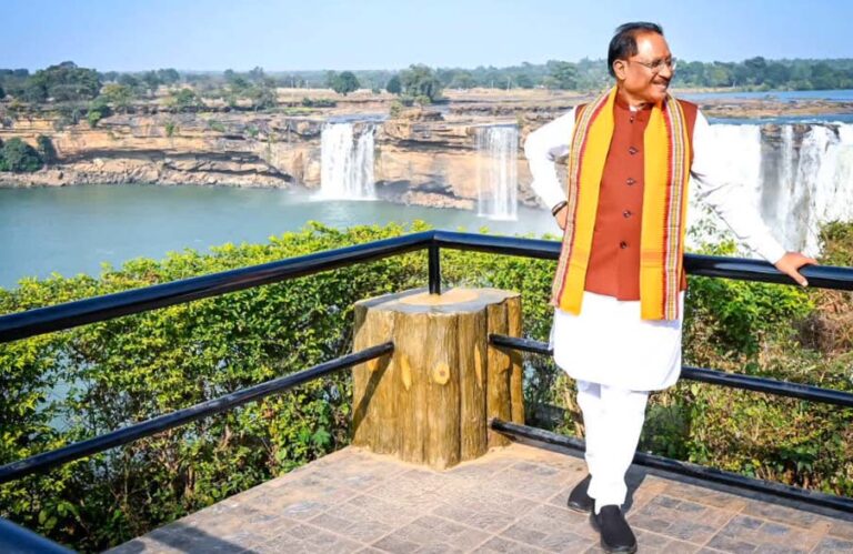 बदल रही बस्तर की पहचान, कनेक्टिविटी मजबूत करने पर फोकस
