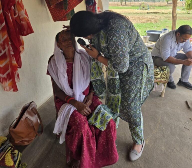 भालू के हमले में चली गई एक आंख की रोशनी, महिला को दिव्यांगता प्रमाण पत्र जारी 