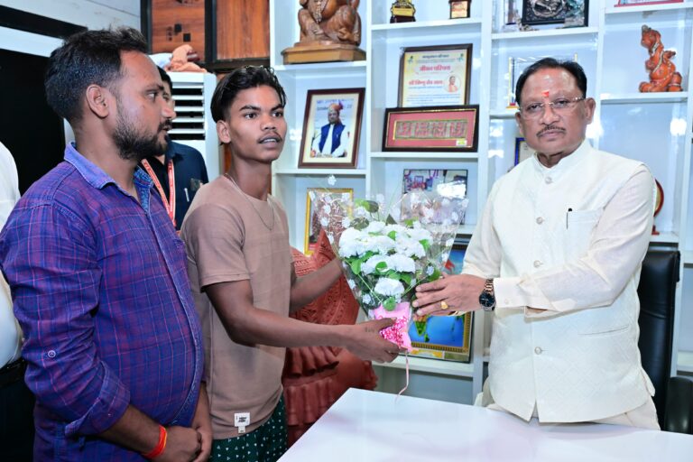 CM विष्णुदेव साय की पहल पर डीकेएस अस्पताल रायपुर में हुआ सफल उपचार