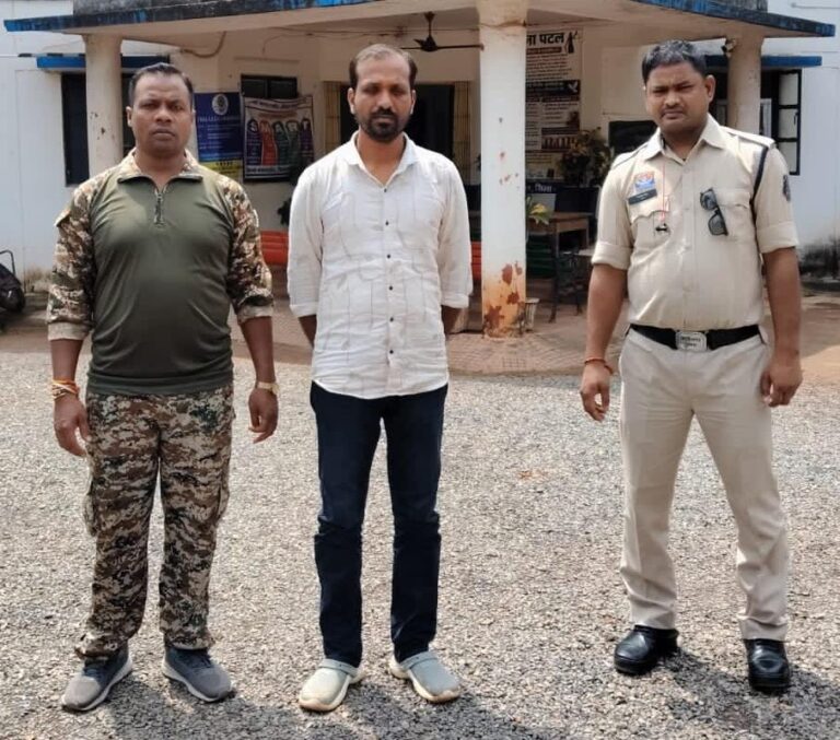 तड़ीपार का गुर्गा जुआ रैकेट चला रहा था मगरलोड इलाके में, गिरफ्तार