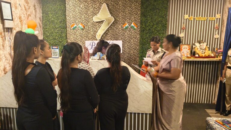 अंबुजा मॉल के स्पा सेंटर में आपत्तिजनक सामान जब्त, 30 स्पा सेंटरों पर रायपुर पुलिस की रेड