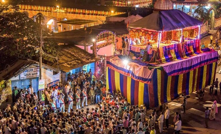 75 दिनों तक चलने वाले इस ऐतिहासिक पर्व में निभाई जाएंगी पारंपरिक रस्में, दंतेश्वरी मंदिर प्रांगण में होगा आयोजन